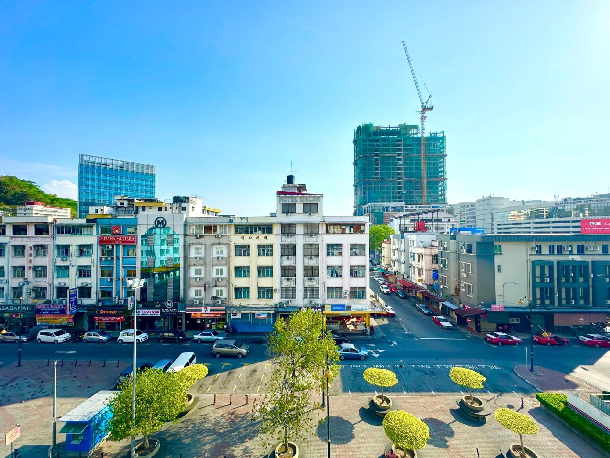 Park Hotel Kota Kinabalu Exterior photo